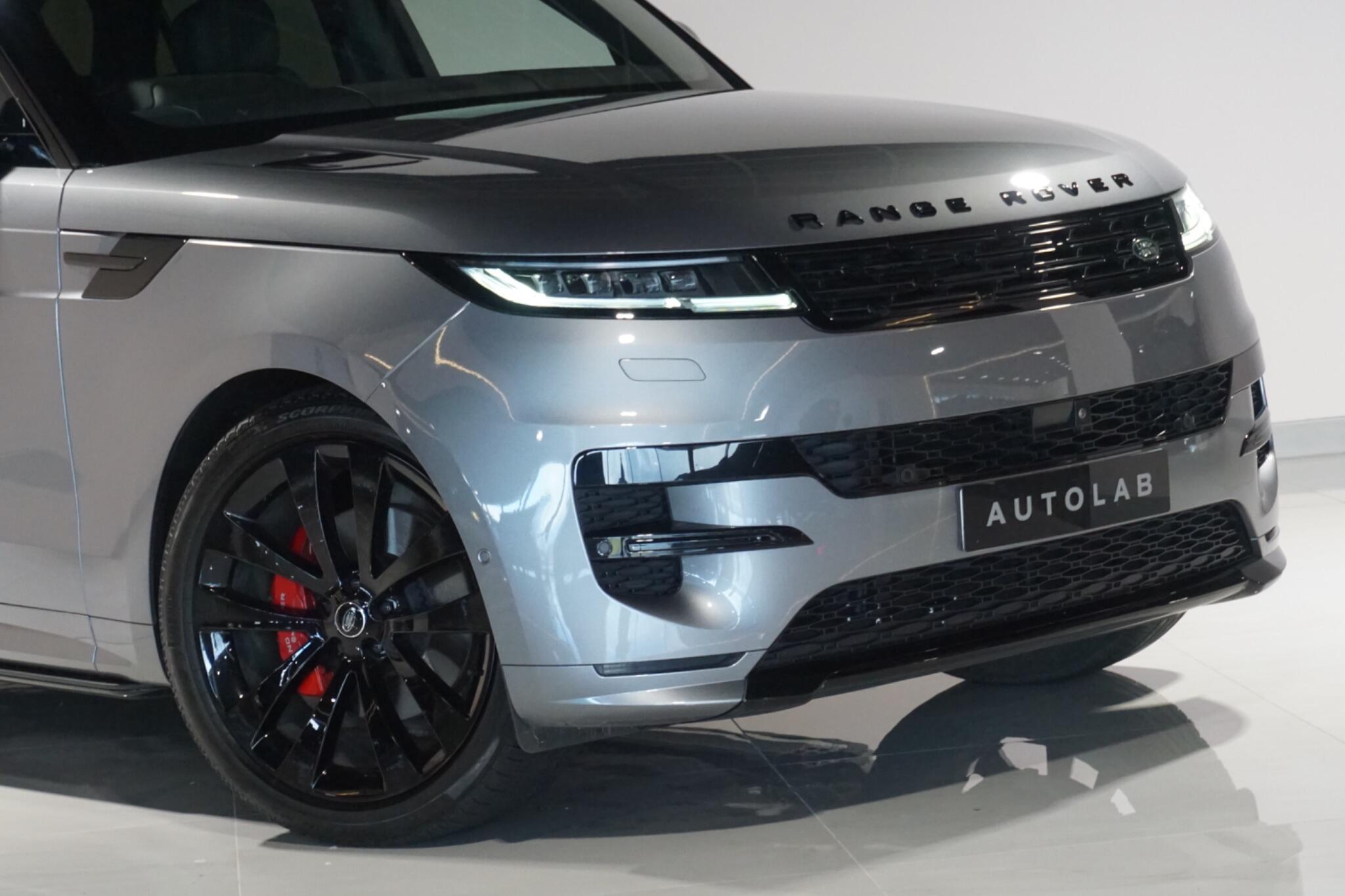 Land Rover Range Rover Sport 3.0 D300 MHEV Dynamic SE SUV 5dr Diesel Auto 4WD Euro 6 (s/s) (300 ps)